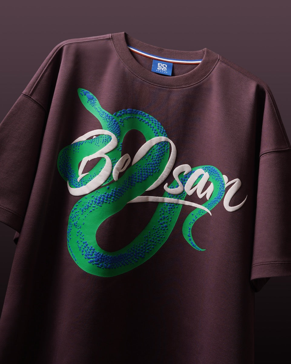 Hiss & Twist Tee - Wine