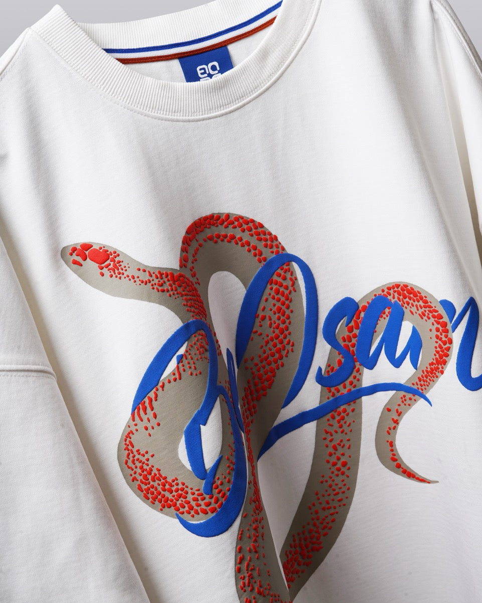 Hiss & Twist Tee - Pearl White