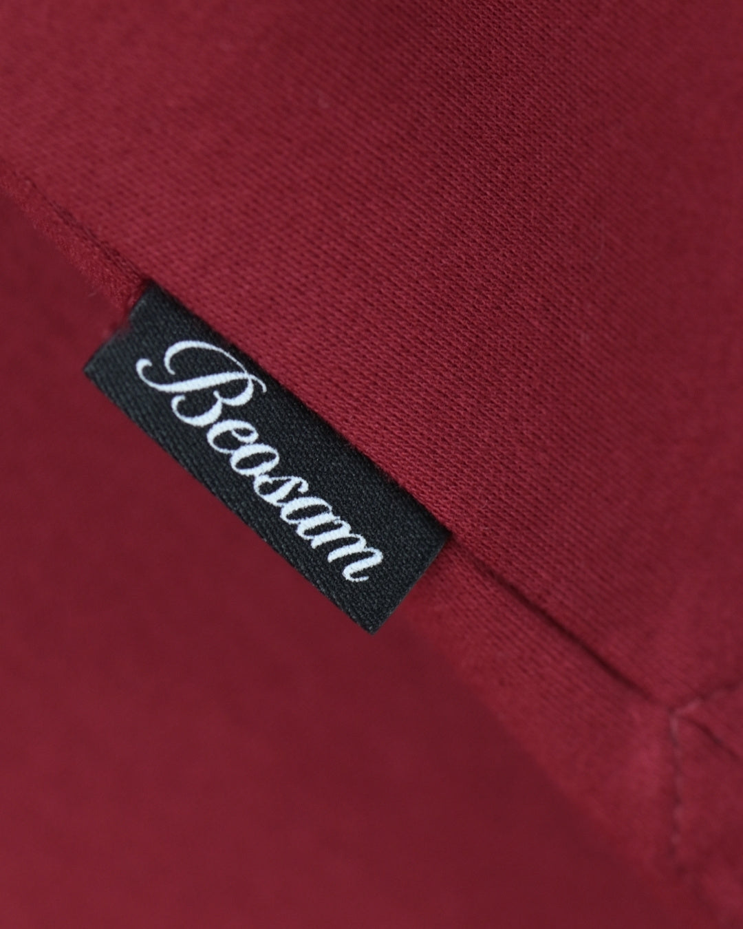Contrast Pocket Henley – Crimson Red