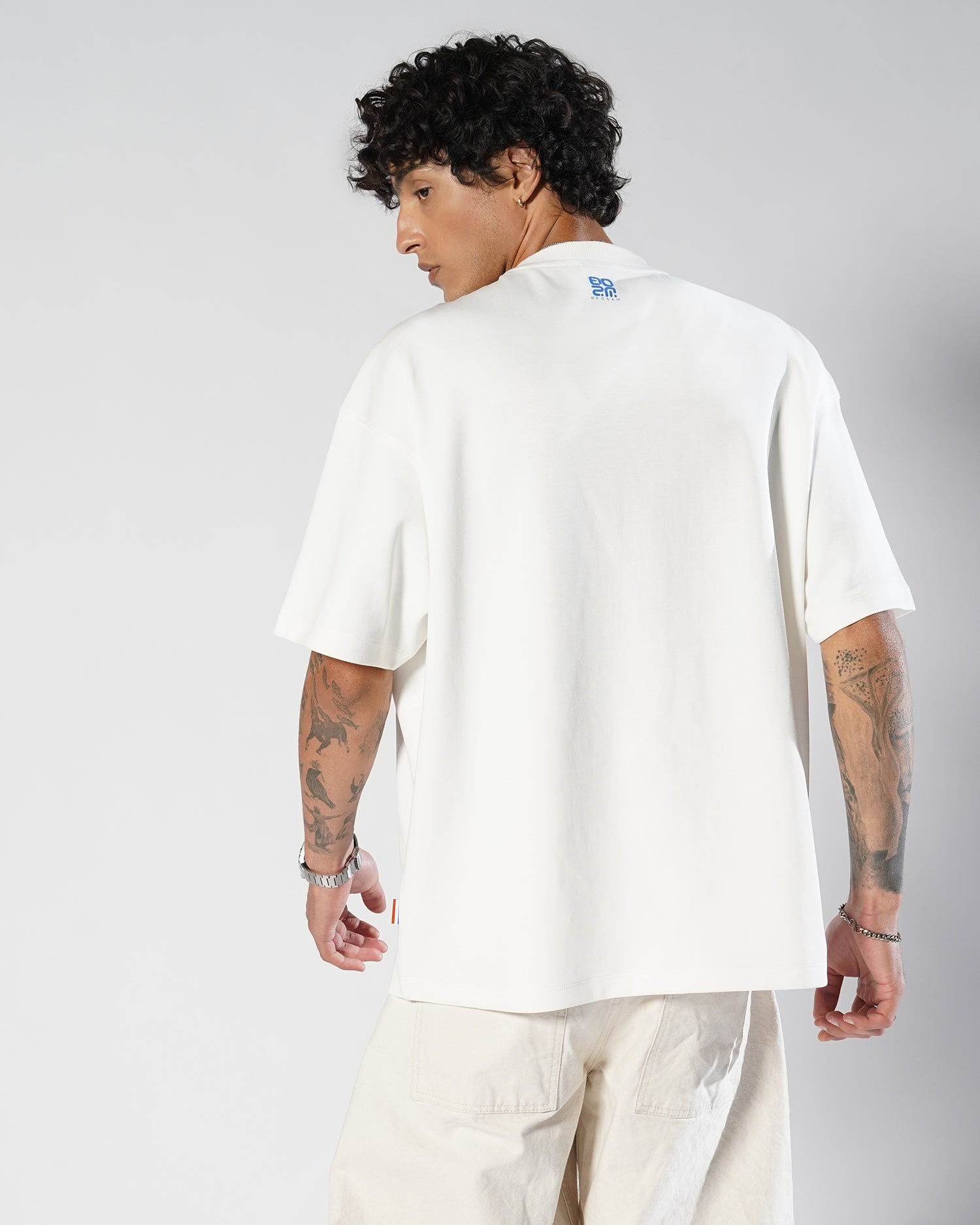 Hiss & Twist Tee - Pearl White