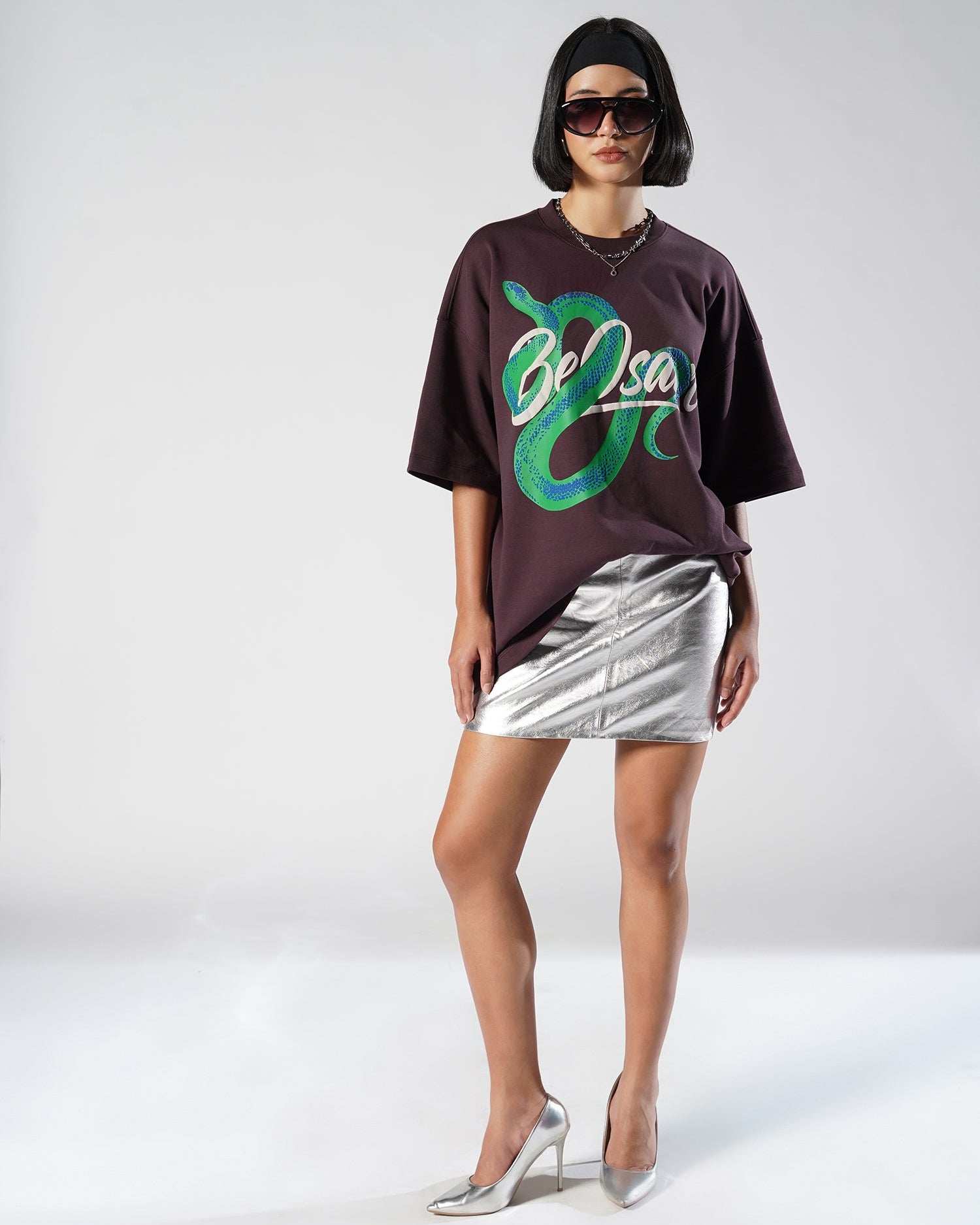 Hiss & Twist Tee - Wine