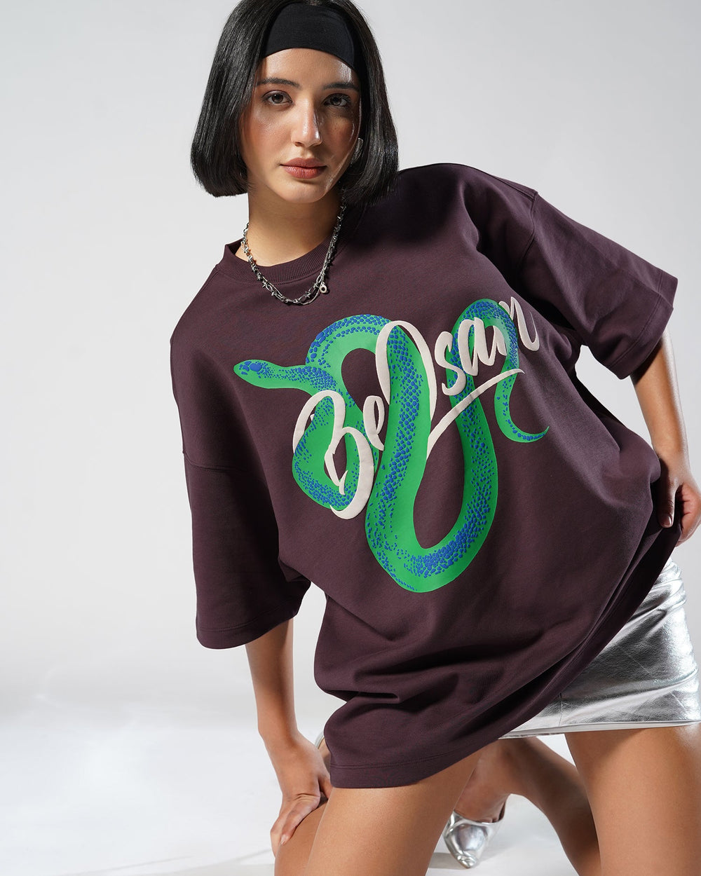 Hiss & Twist Tee - Wine