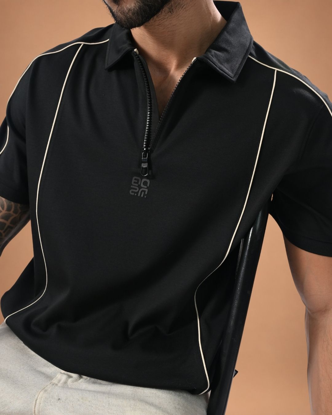Contour Zip Polo – Midnight Black