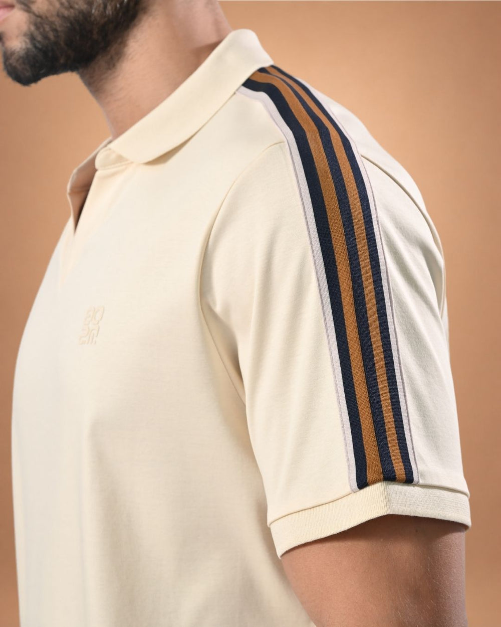 Heritage Track Polo – Ivory Navy