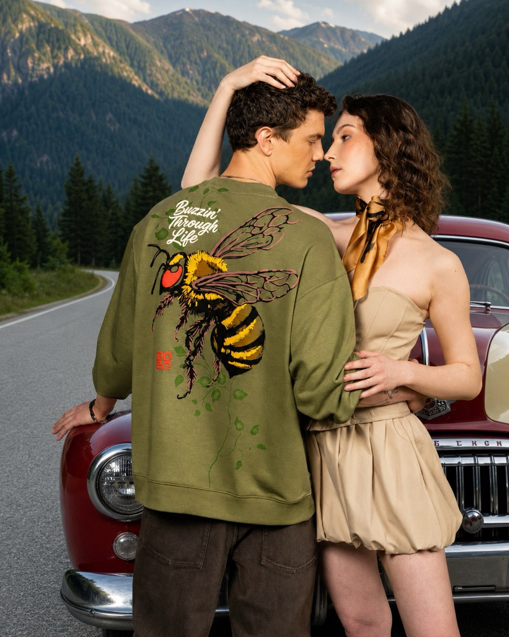 Bee Buzzin’  – Moss Green
